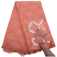 Charger l&#39;image dans la galerie, Shell Pattern African Guipure Lace 17992lightcoral.
