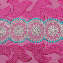 Charger l&#39;image dans la galerie, Fuchsia Embroidery Swiss Voile Cotton Fabric 22136
